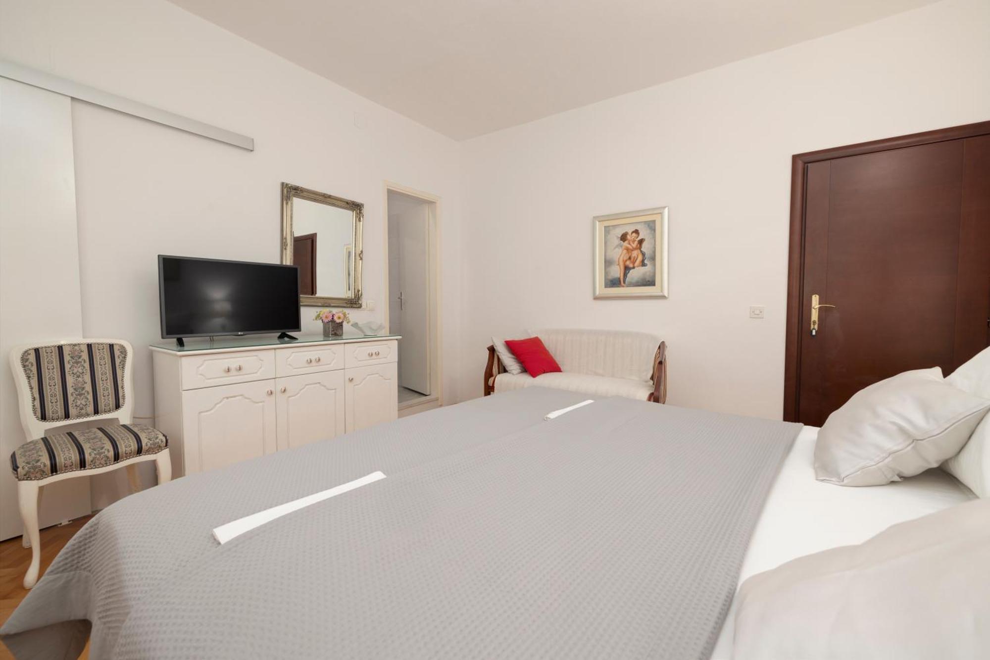 Apartments Bose Makarska Eksteriør bilde