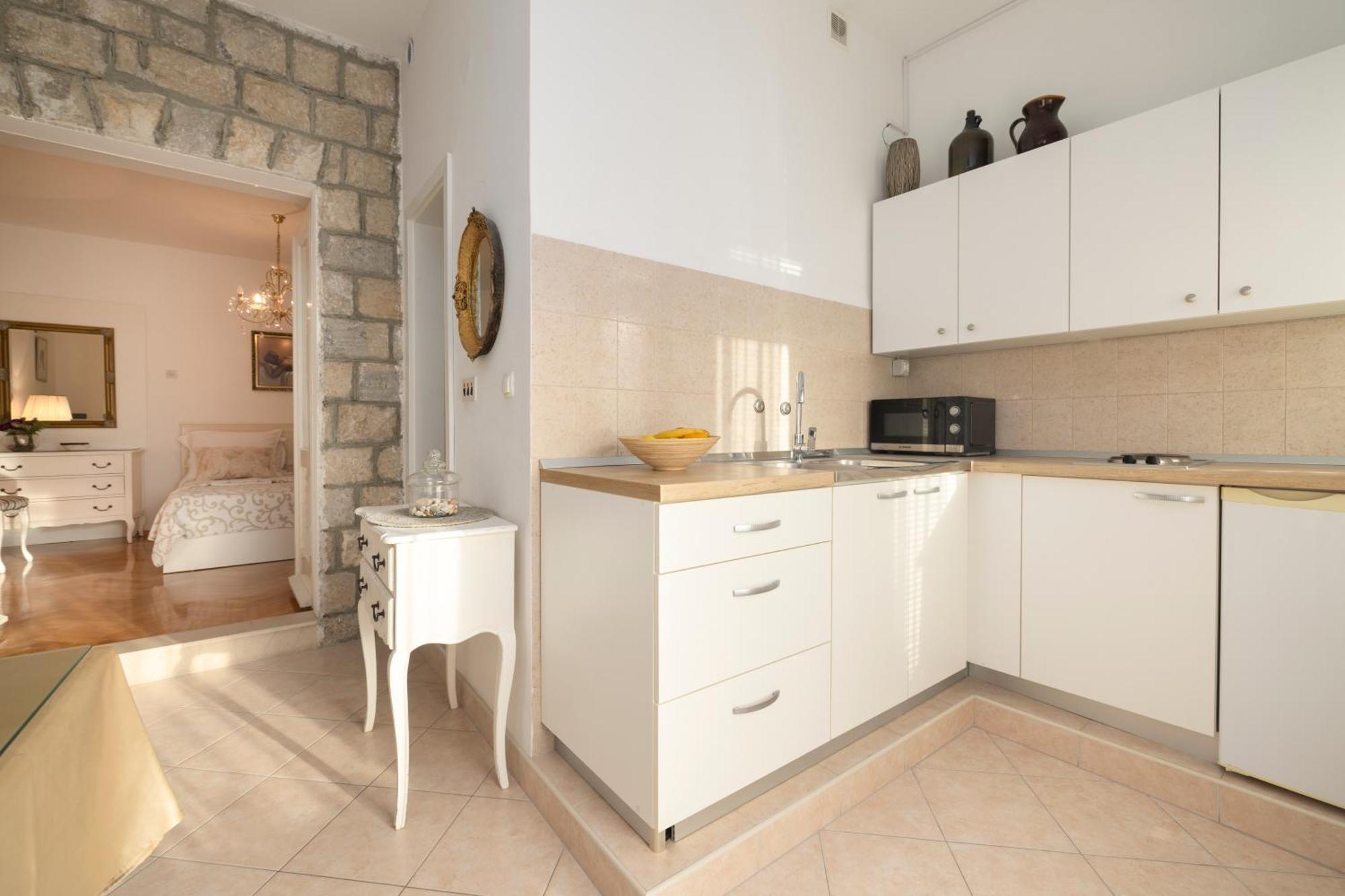 Apartments Bose Makarska Eksteriør bilde
